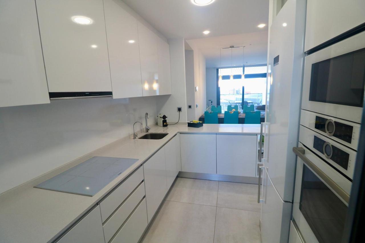 Sunset Waves Apartment By Sunny Holidays Delux Benidorm Eksteriør billede